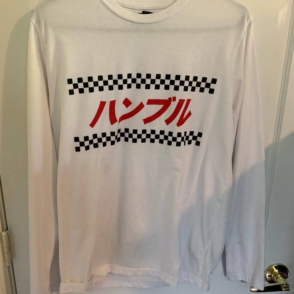 GRAPHIC LONG SLEEVE SHIRT